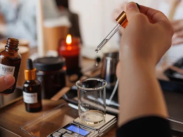 چگونه عطرساز شویم؟