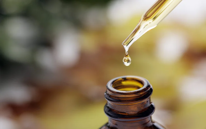 اسانس چیست و چه کاربردهایی دارد؟