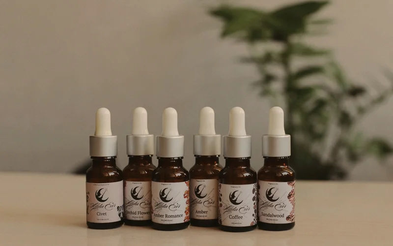اسانس فرگرنس و عطرسازی